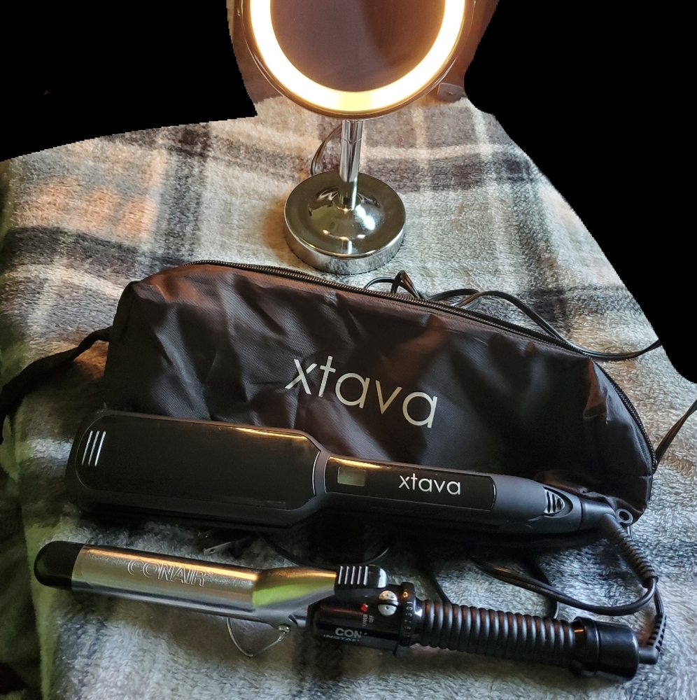 Xtava Straightener, Curling Iron and Makeup Mirror